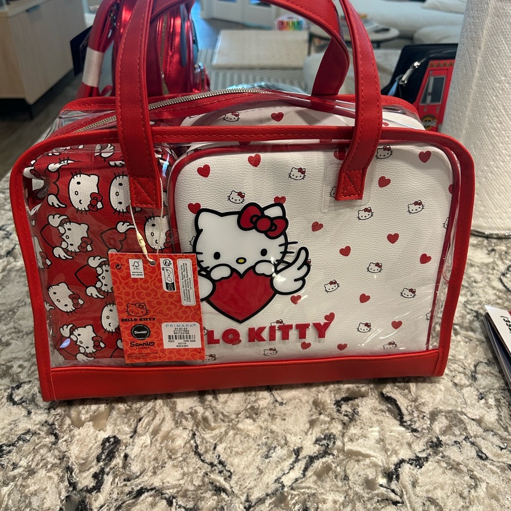Primark Hello Kitty Cosmetic Bag set